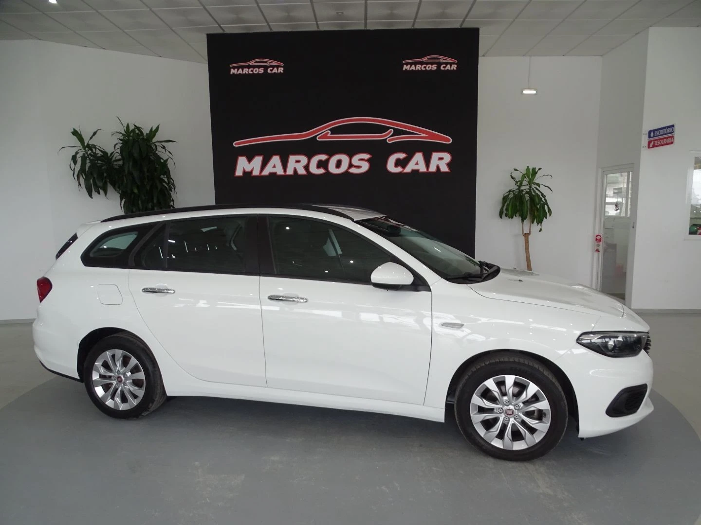 Fiat Tipo Station Wagon 1.6 M-Jet Easy