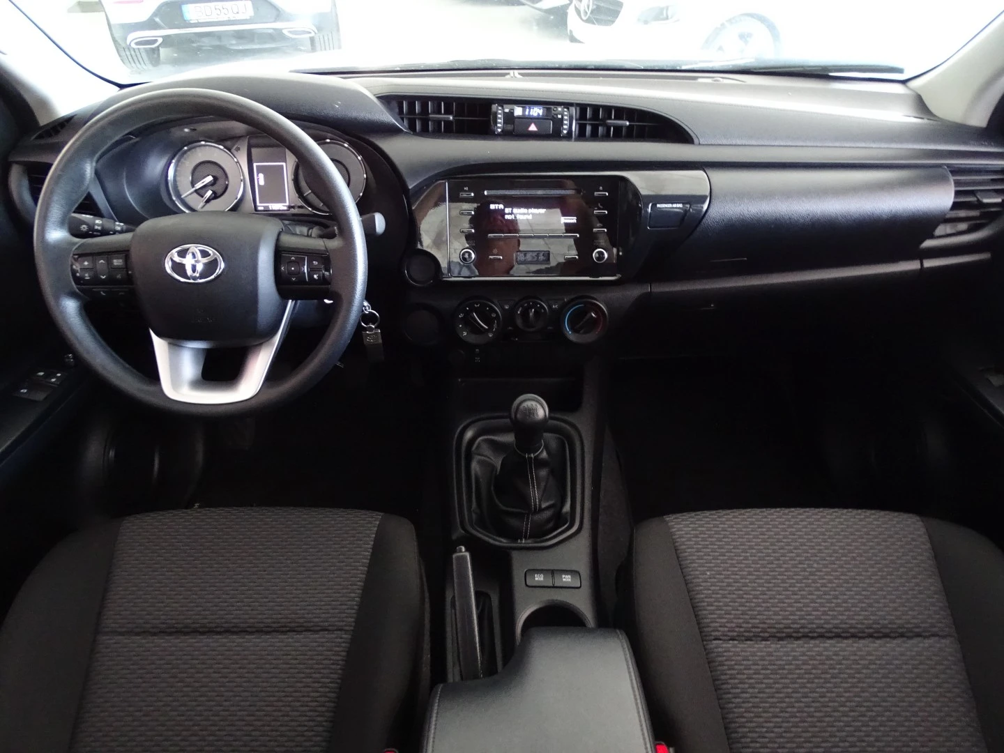 Toyota Hilux 2.4 D-4D 2WD CD