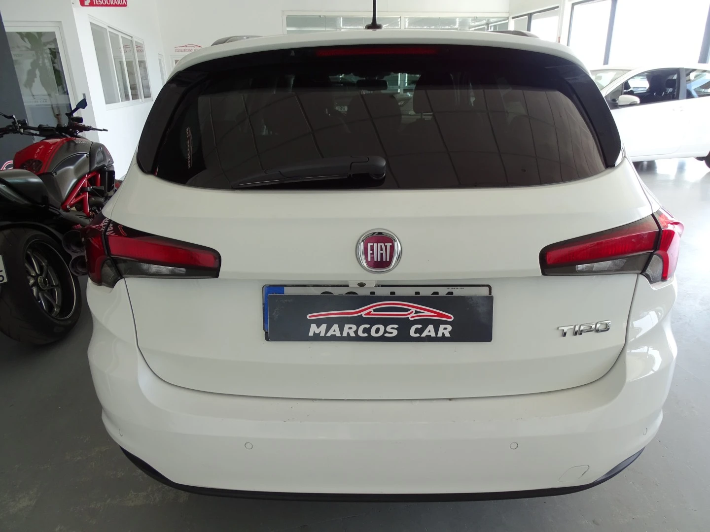 Fiat Tipo Station Wagon 1.6 M-Jet Easy DCT
