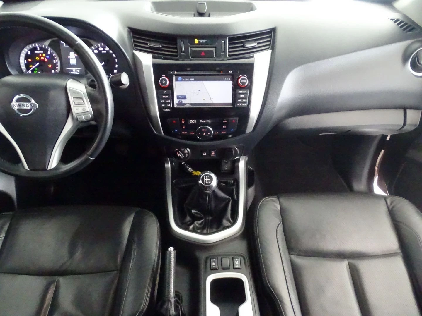 Nissan Navara 2.3 dCi CD 4WD Tekna